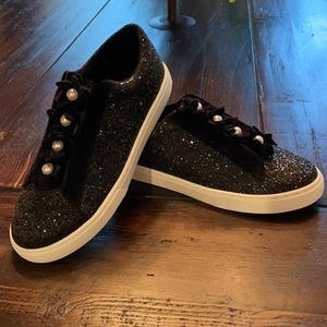 GB Girls slip on shoe